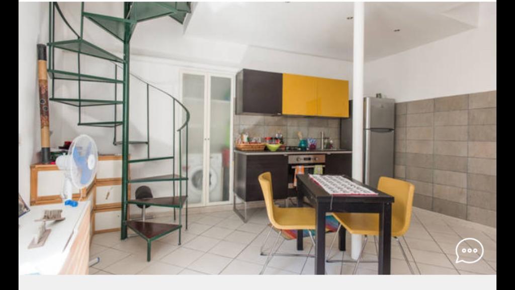 Apartment Sotterranea Naples